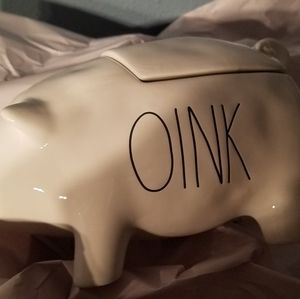 Rae Dunn Pig "Oink"